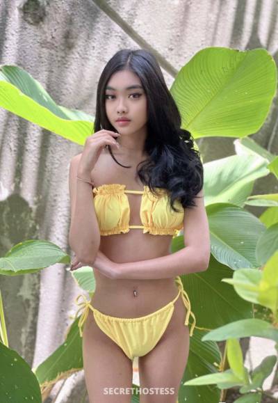 Elvira 19Yrs Old Escort 160CM Tall Bali Image - 1