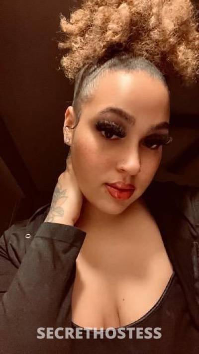 23 year old Escort in Louisville KY Lightskin Mariah