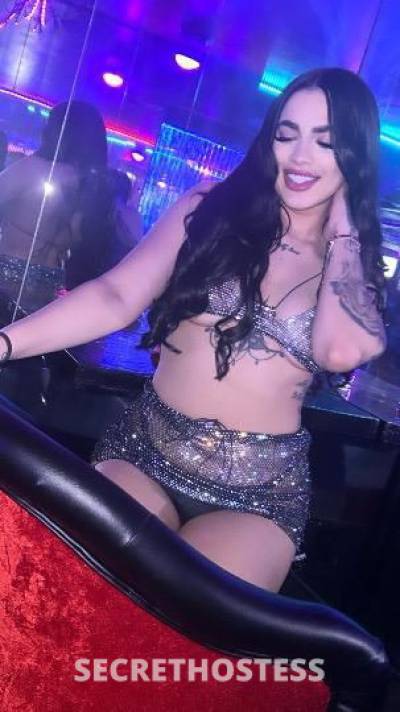 22 year old Cuban Escort in Louisville KY sexy cubana
