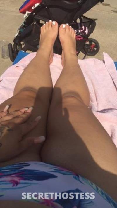 25 year old Latino Escort in Cleveland OH Oneofakind