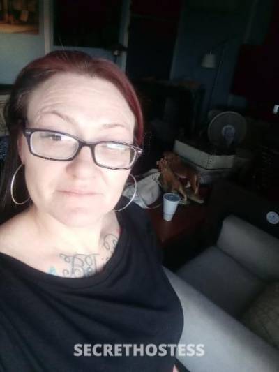 40 year old Escort in Kansas City MO Ready and available