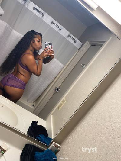 Strawberry 20Yrs Old Escort Size 8 Charlotte NC Image - 2