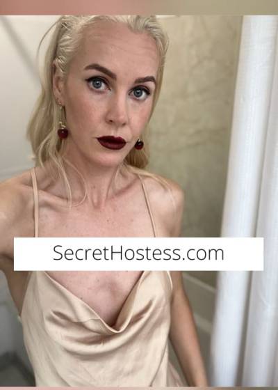 35 Year Old Blonde Australian Escort - Image 5