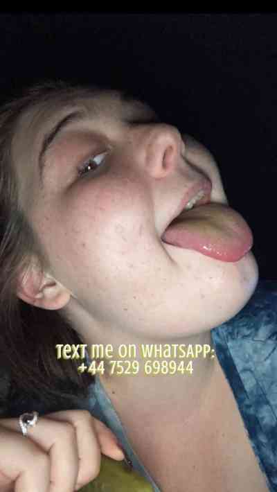 27 year old British Escort in Handsworth I’m available for meet up