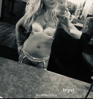 Crystal 20Yrs Old Escort Size 8 Minneapolis MN Image - 7