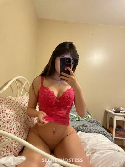 Leslie 25Yrs Old Escort Size 6 170CM Tall Minneapolis / St. Paul MN Image - 1