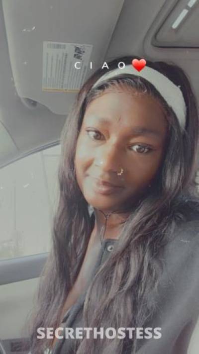 24 year old Escort in Memphis TN Come See Pinky Black Here For A TimeGood Only !! No Drama