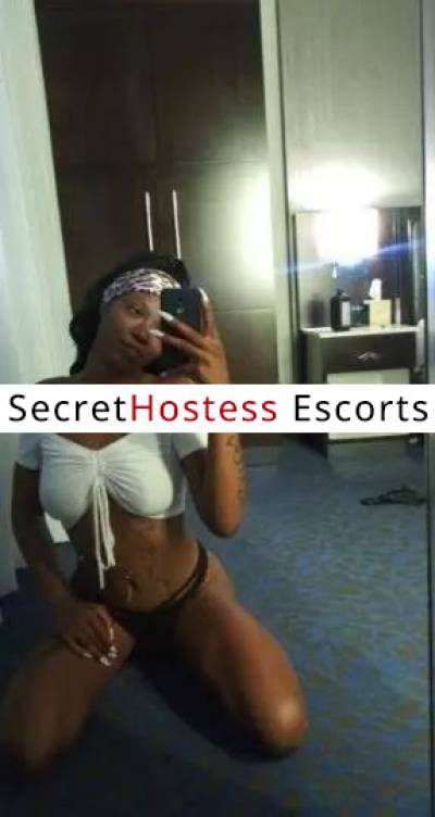 22 Year Old Escort Phoenix AZ - Image 3