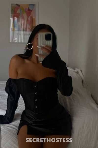 gorgeous . alissa  . curvy . incall and outcall in Manhattan NY