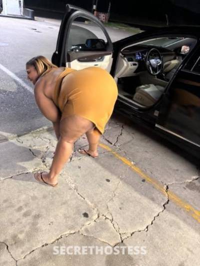 26 year old Escort in Pensacola FL Its sexy caramel come get a taste.. ...-incalls only