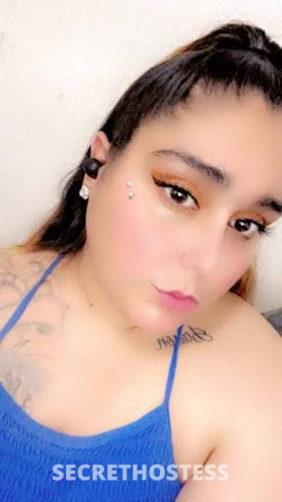 ..curvy latina bbw ready to play in Sacramento CA