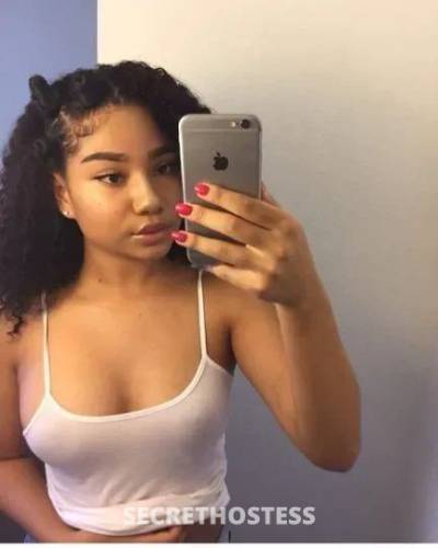 27 year old Escort in Desmoines IA xxxx-xxx-xxx .Yung Pretty.HornY Tight PuSSY.Looking For 