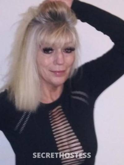 Saphire 46Yrs Old Escort West Palm Beach FL Image - 1