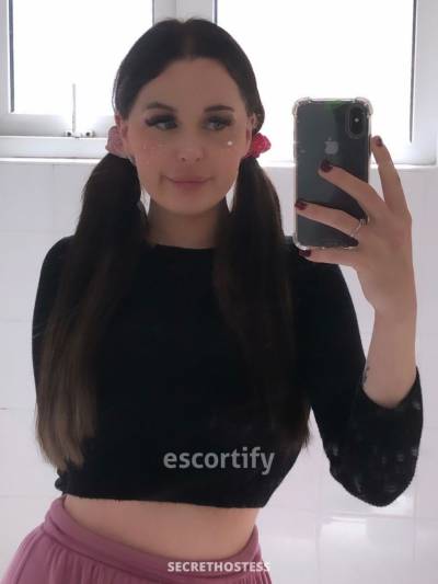 21 Year Old Swedish Escort Hamilton Brunette - Image 2