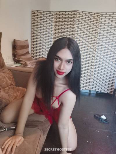 Yiwa Shemale--top, Transsexual escort in Dubai