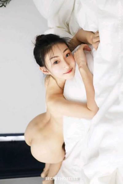 21 Year Old Asian Escort Bowling Green KY - Image 2