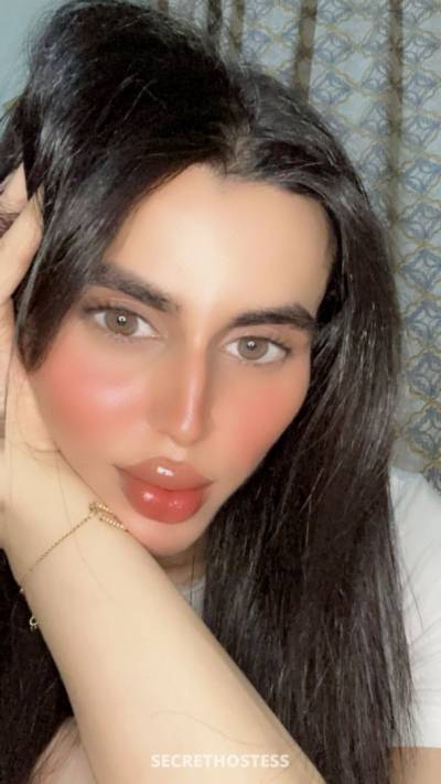 مود الرياض, Transsexual escort in Riyadh