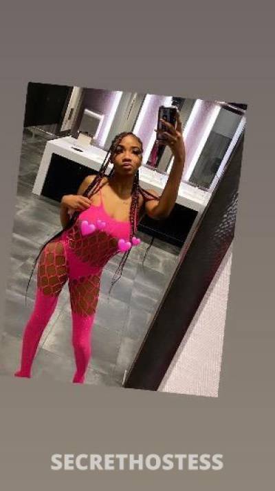 24 year old Escort in Charleston SC Everything you been looking for ... cum play . new in town