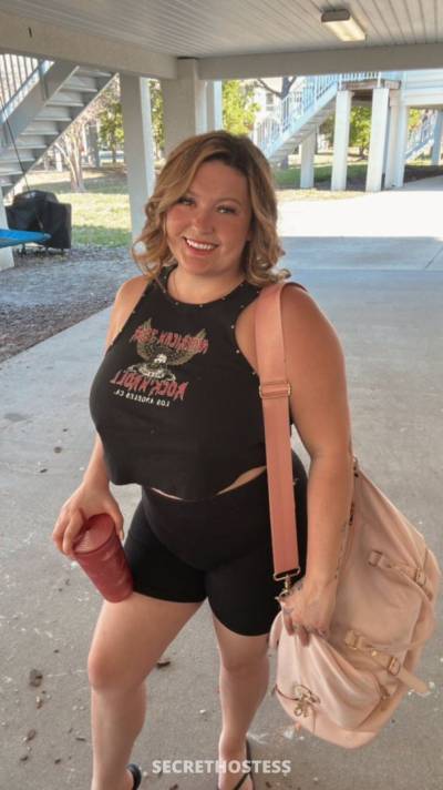 30 year old Escort in Calgary Hey I’m Alicia , available for incall and outcall