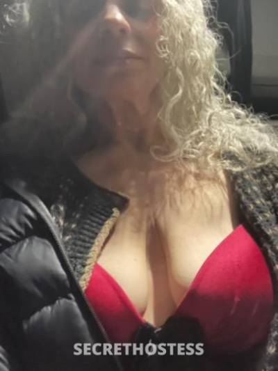 Gabrielle 53Yrs Old Escort Portland OR Image - 1