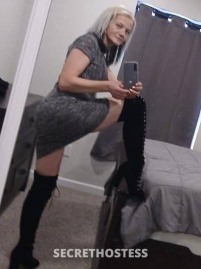 Kat 45Yrs Old Escort Kansas City MO Image - 4