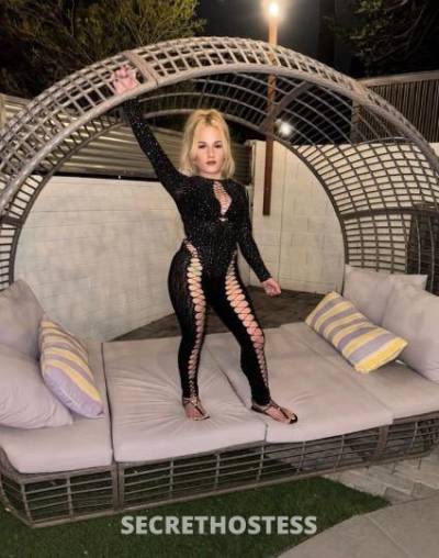 23 year old Escort in San Fernando Valley CA Dollhouse Barbie