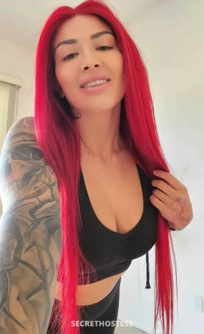25 year old Escort in Green Bay WI xxxx-xxx-xxx ESCORT AVAILABLE FOR HOOKUP