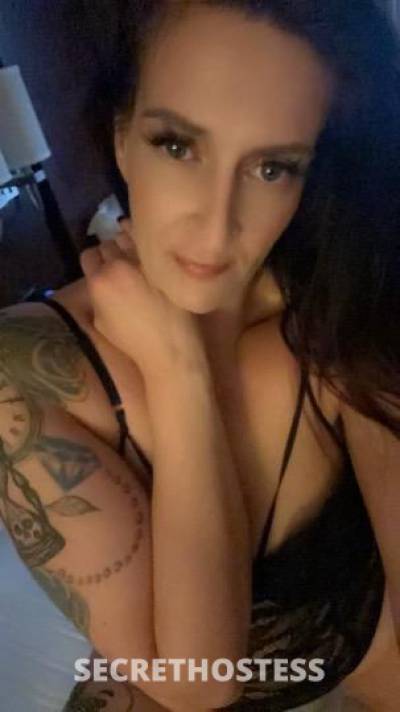 ShellySparkles 40Yrs Old Escort Baton Rouge LA Image - 4