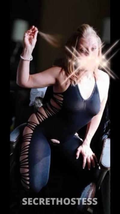 Tiny 30Yrs Old Escort Dayton OH Image - 2