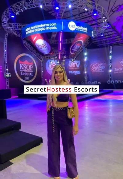 20 Year Old Escort Split Blonde - Image 5