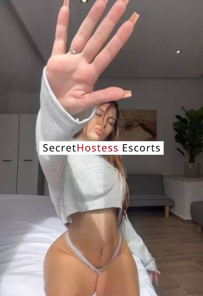 21 Year Old Colombian Escort Pula Blonde - Image 8