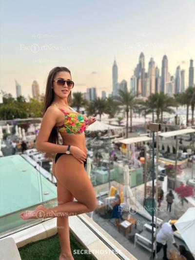 22Yrs Old Escort 48KG 170CM Tall Dubai Image - 6