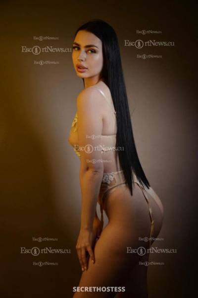 23 Year Old Asian Escort Dubai - Image 3