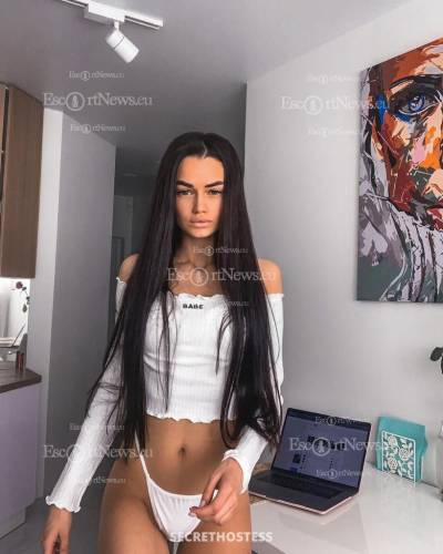 25Yrs Old Escort 50KG 175CM Tall Dubai Image - 4