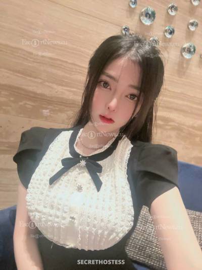 20 Year Old Asian Escort Abu Dhabi - Image 6