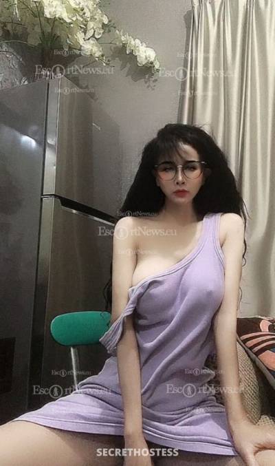 23 Year Old Asian Escort Abu Dhabi - Image 3