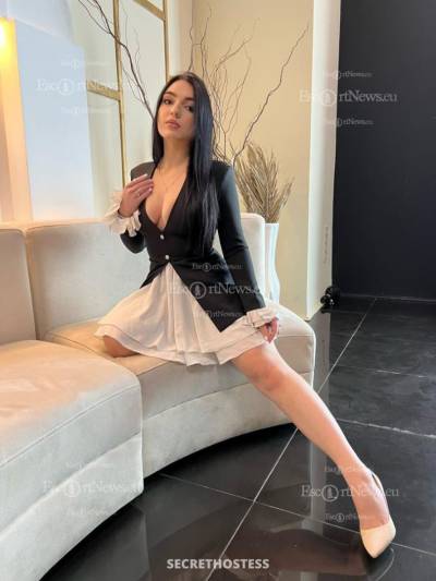 Escort 57KG 169CM Tall Dubai Image - 5