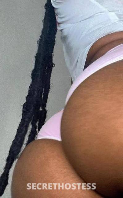 22 year old Escort in Louisville KY Wet and ready