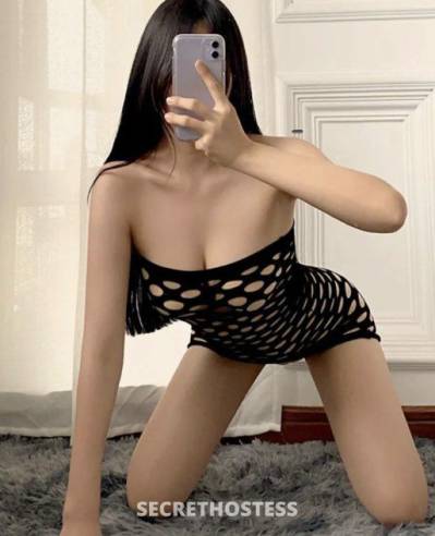 22 Year Old Asian Escort Seattle WA - Image 1