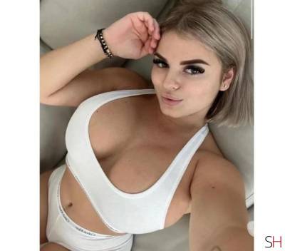 22Yrs Old Escort Nottingham Image - 8