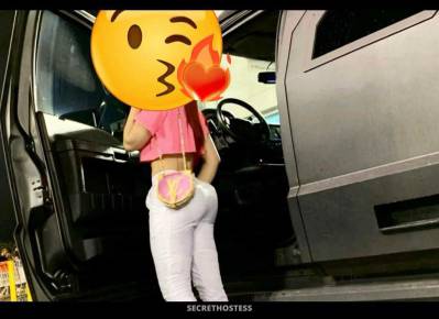 27 year old Latino Escort in Parkersburg WV xxxx-xxx-xxx latina caliente con un cuerpaso . lista para 
