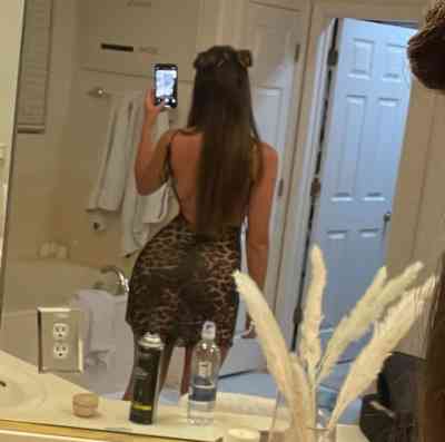 I am christene available for hookup 💦and content in Rhode Island