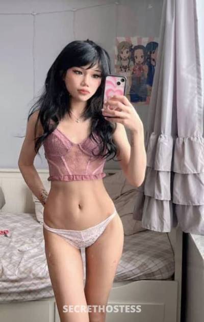 NAUGHTY ASIAN LADY AVAILABLE NEXT DOOR FOR YOU DEEP INSIDE  in Vermont VT