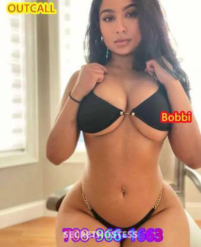 DD Cup Size Boobs Escorts Buffalo NY USA