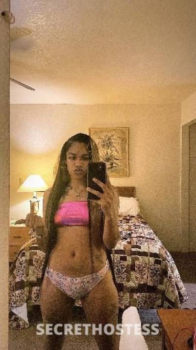 21Yrs Old Escort Phoenix AZ Image - 2