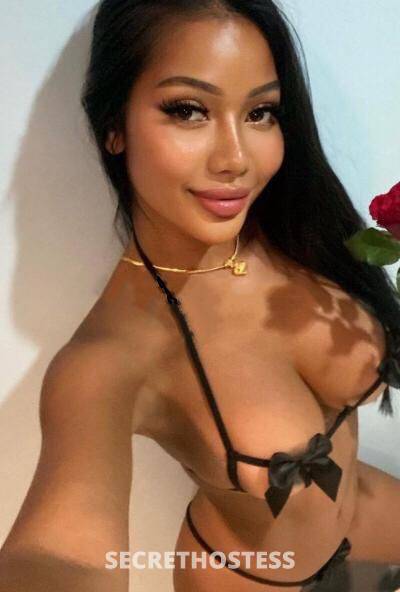 Thai babe has a nice pussy! Your ROD will melt in Cairns