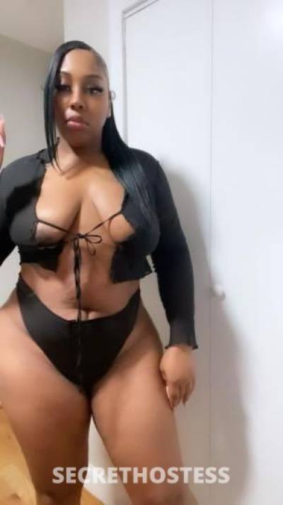 21 year old Escort in New London CT NOT YOUR REGULAR SlUT