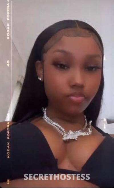 18Yrs Old Escort Milwaukee WI Image - 1