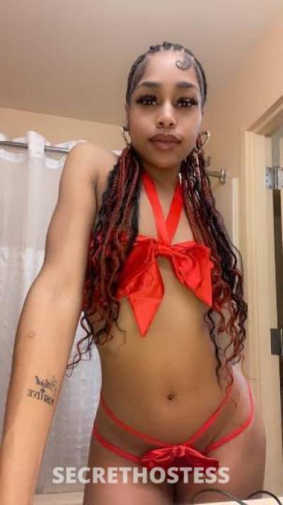 Dominican latina mami YOUR FAVORITE FANTASY INCALL AND  in Sacramento CA