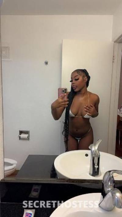 Chocolate 21Yrs Old Escort Seattle WA Image - 2